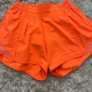 lululemon hotty hot 4’